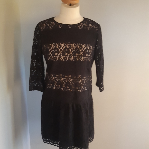 Chic by Jacob lace mini black dress, half sleeve Size M - Picture 4 of 11
